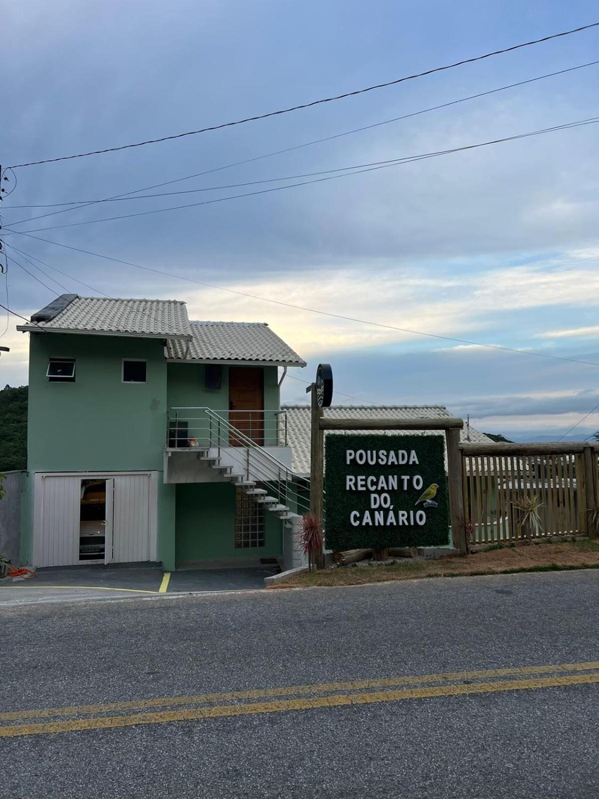Pousada Recanto Do Canario 2 Governador Celso Ramos Exterior photo